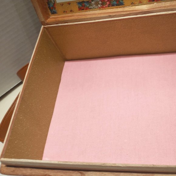 Suenos de Saundra Upcycled Pink/Turquoise Gem Upcycled Cigar Box Purse - Picture 12 of 13